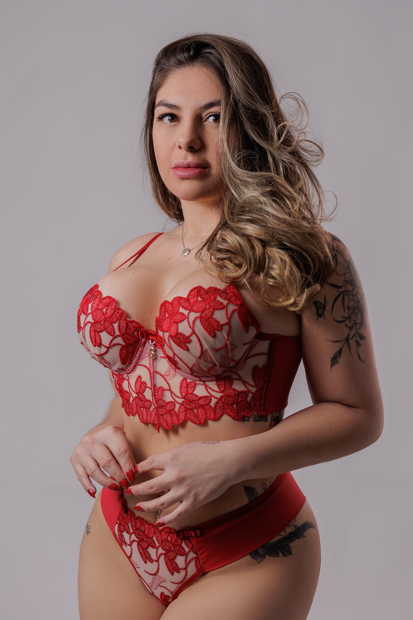 Luxury Cropped Set - Red & Nude